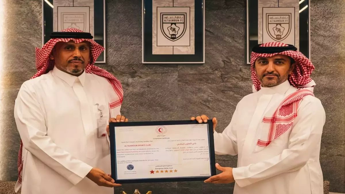 عاجل: نادي التعاون يكتسح التاريخ… أول نادي رياضي يحقق 100% امتثال الهلال الأحمر - خطوة نحو رؤية 2030!