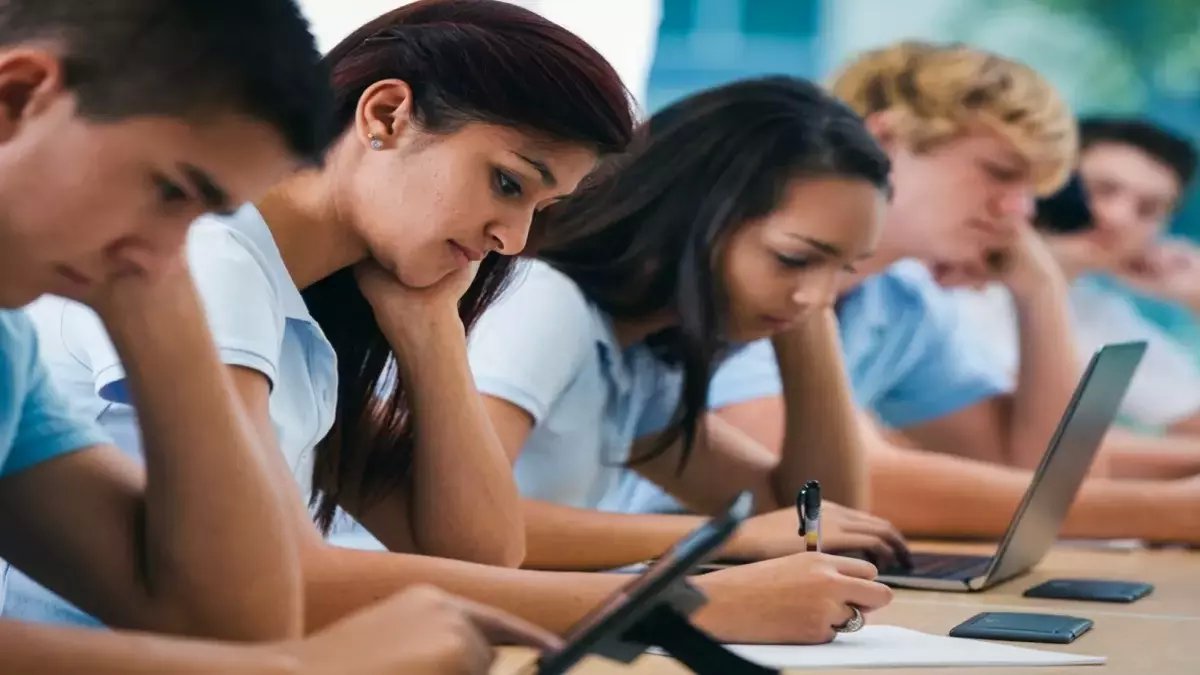 عاجل: مصر تتراجع وتعطل المدارس الأربعاء رغم نفيها الصباح... السبب صادم!