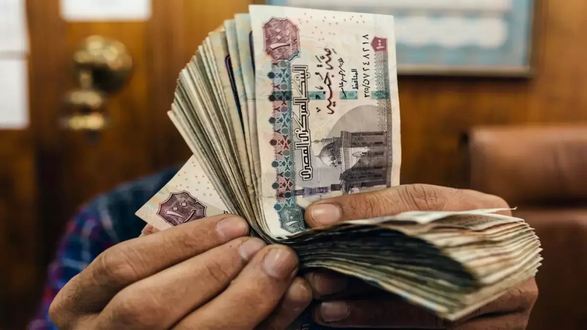 ماذا لو أخبرتك أن البنك الأهلي المصري يفتح باباً خاصاً بعائد 22%؟ (ولكنه لن يبقى مفتوحاً طويلاً)