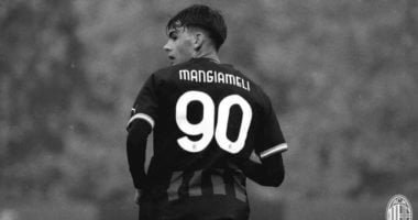 لاعب ميلان السابق يكشف فساد الكرة الإيطالية بعد فشل الوصول لمونديال 2026