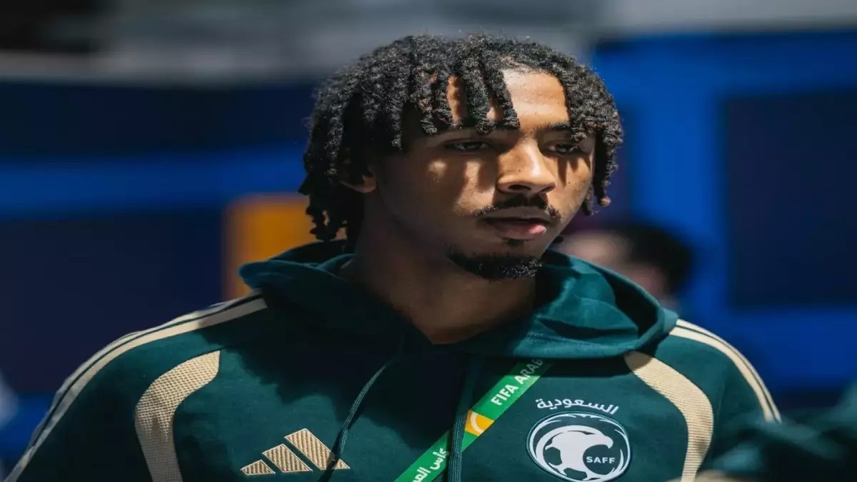 عاجل: اتحاد السعودية ينفي رسمياً إقالة رينارد رغم الضغوط الفرنسية.. واسمه يصل غانا كمخرج جديد!