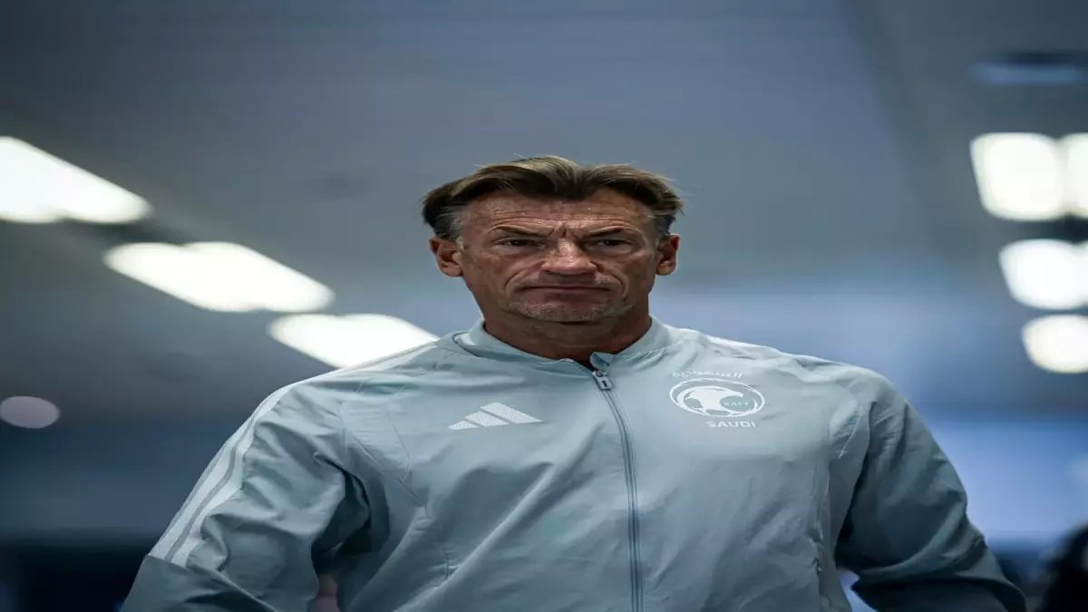 إضراب صادم: رينارد يرفض الرحيل.. قرار مريب يثير تساؤلات خطيرة حول مستقبل المنتخب السعودي!