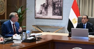 رئيس الوزراء يلتقى وزير البترول لاستعراض عددٍ من ملفات عمل الوزارة