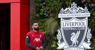 محمد صلاح يعود لتدريبات ليفربول قبل موقعة مانشستر سيتي.. صور
