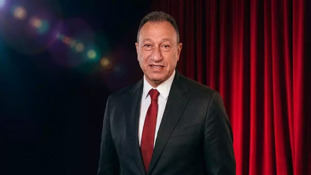 عاجل: الخطيب يُصدِر قراراً هاماً مع الوزير منار... أرباح خيالية للخدمات الرياضية تتجاوز التوقعات! شاهد التفاصيل