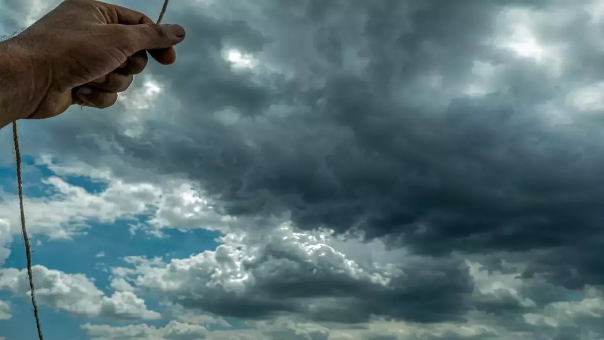 تحذير لا يمكن تجاهله من هيئة الطيران المدني.. هذه ليست مناطق عشوائية بل 'خريطة الخطر' التي تحدد بالضبط أين ستضرب السيول المدمرة (من صعدة إلى لحج)