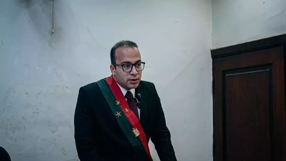 عاجل: النيابة تصف جريمة الأب الوحشية.. الحضن تحول لقبر واليد الحانية أصبحت أداة قتل