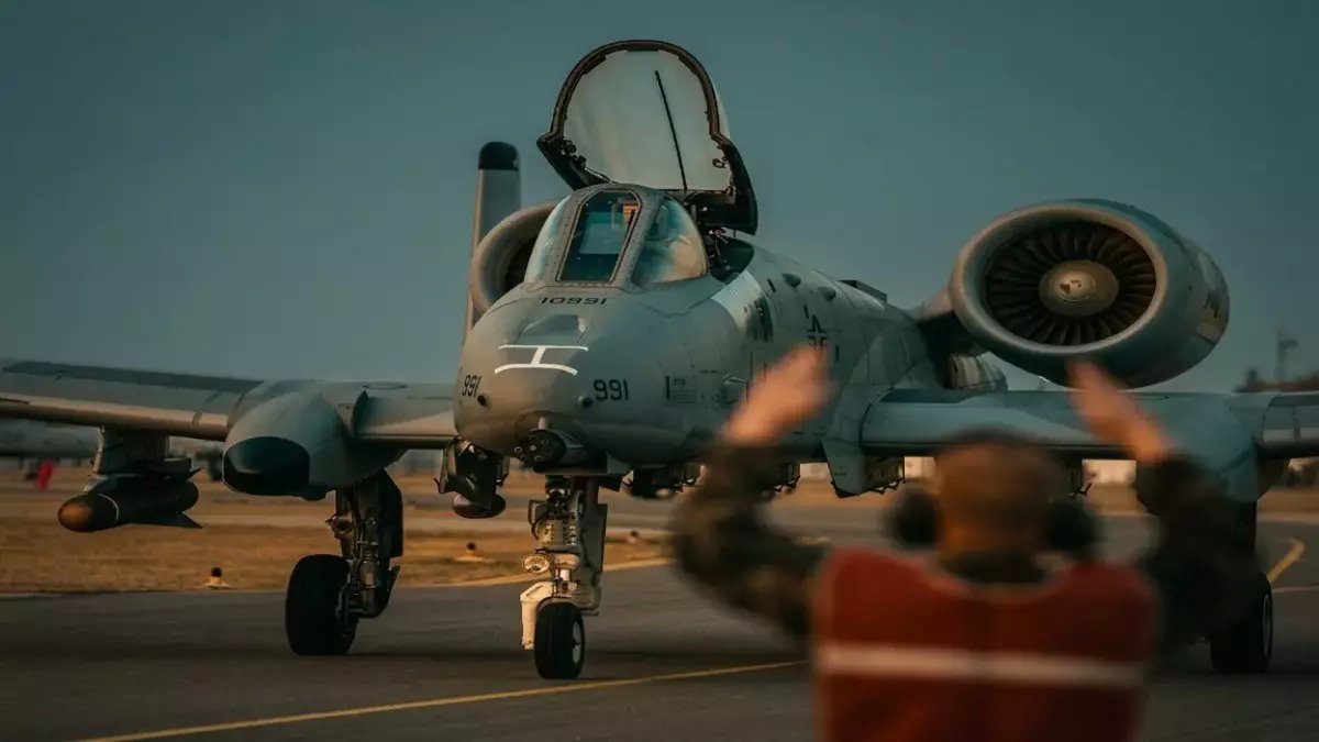 عاجل: إيران تعلن إسقاط مقاتلة أمريكية ثانية في 24 ساعة.. البنتاغون يصمت ويُحلق خوفها على مفاوضات بايدن!