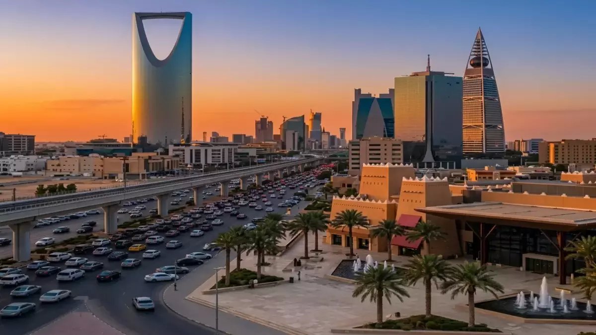 قرار من السلطات السعودية قد يغير حياتك المالية: 13 مليون مقيم يستعدون لدفع 800 ريال للفرد لتجنب خسارة أكبر!