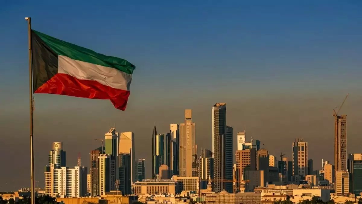 قرار تاريخي من أعلى سلطة يمس الإقامة: هل تخسر آلاف الدولارات؟.. الكشف المفاجئ: إعفاء 100% من جميع الغرامات للمقيمين