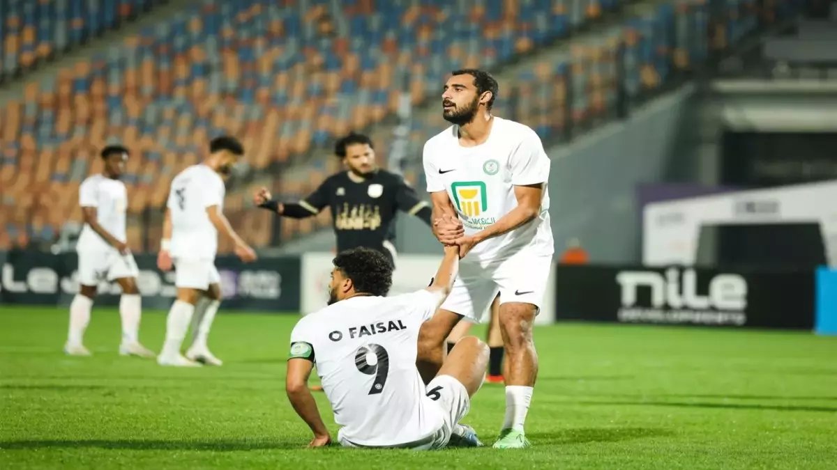 عاجل: البنك الأهلي يقلب الطاولة ويسحق حرس الحدود برباعية صادمة في الدوري المصري!