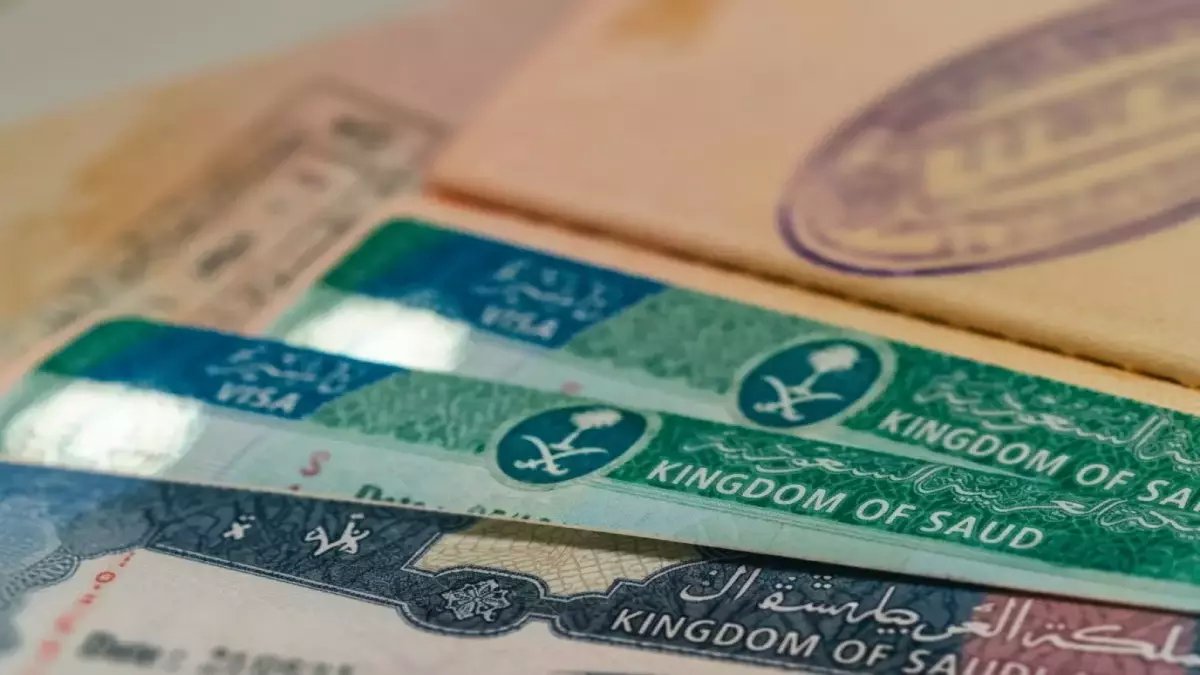 مملكة تتحرك لتفكك نظاماً عمره عقود.. والنتيجة: 12.6 مليون عامل أجنبي يمتلكون مصيرهم