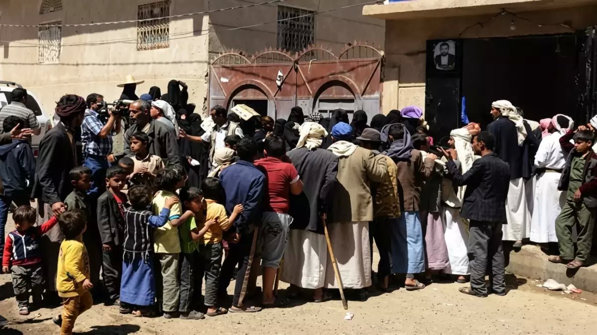 عاجل: منظمة دولية تكشف كارثة يمنية… أسر تضطر لبيع كل شيء وإخراج أطفالها من المدارس فقط للبقاء على قيد الحياة!