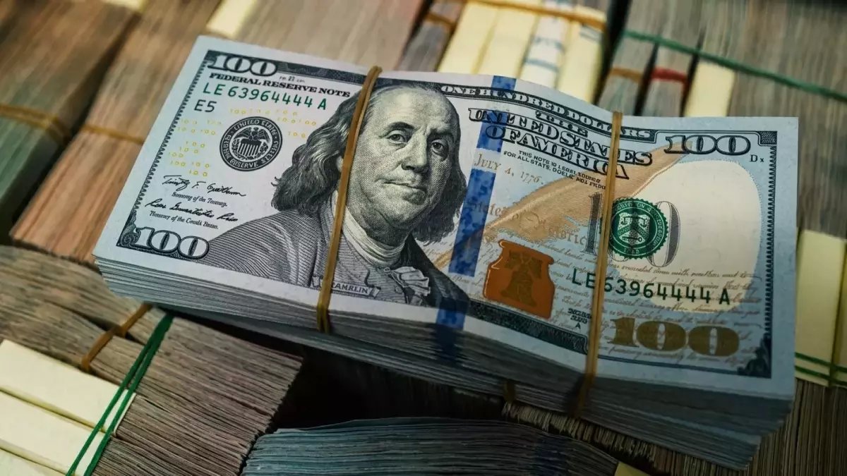 عاجل: استقرار غير مسبوق للدولار أمام الجنيه المصري.. البنوك تحافظ على 54 جنيهًا والقنوات الرسمية تشهد سيولة مرتفعة!