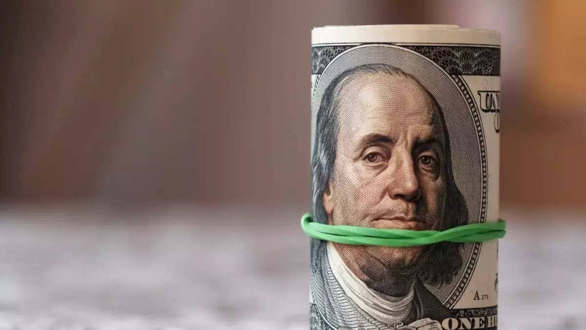 عاجل: استقرار صادم للدولار عند 54.29 جنيه.. ما السر وراء توقف حركة البيع والشراء تماماً؟