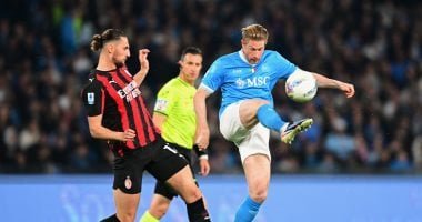 نابولي يفوز على ميلان بهدف نظيف في الدوري الإيطالي