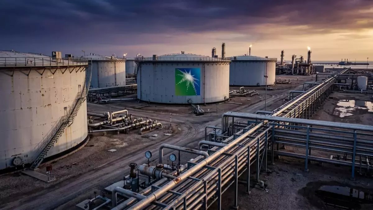 عاجل: أرامكو تُفاجئ الأسواق بقرار سريع - رفع أسعار نفطها الرائد لآسيا بصفقة تغير قواعد اللعبة!