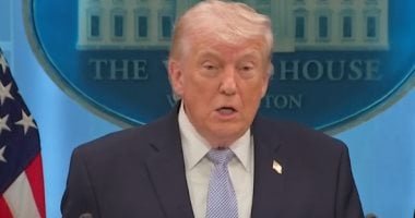 ترامب: أضفت يوما إلى المهلة وبعدها سيعود الإيرانيون إلى العصر الحجرى