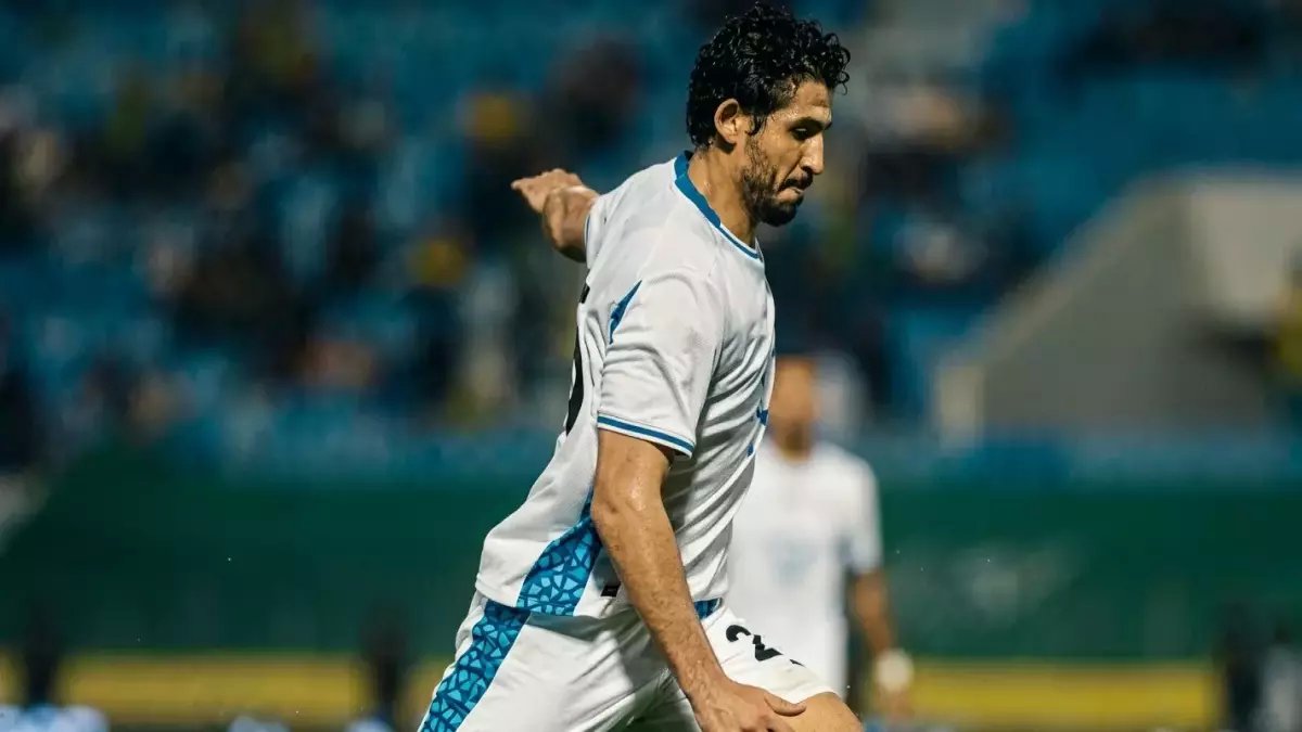 عاجل: تشكيلة مثالية صادمة في الدوري السعودي.. ظهور مفاجئ لمصري واختفاء رونالدو!