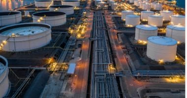 تذبذب أسعار الغاز الأوروبي قبيل انتهاء مهلة ترامب لإيران