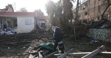 القناة 12 الإسرائيلية: إصابة مبنى فى بيتاح تكفا