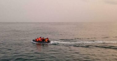 مصرع 4 أشخاص وإنقاذ العشرات إثر غرق قارب فى المانش شمال فرنسا