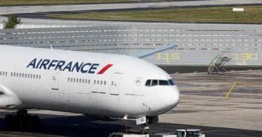 شركة إير فرانس تمدد تعليق رحلاتها إلى عدد من دول الشرق الأوسط حتى 3 مايو