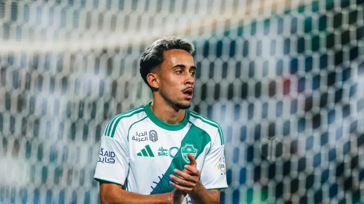 العقل الألماني يفعل المستحيل: يخاطر بنجمه في الدوري لحماية سلاحه السري من النصر المتصدر بفارق 5 نقاط!