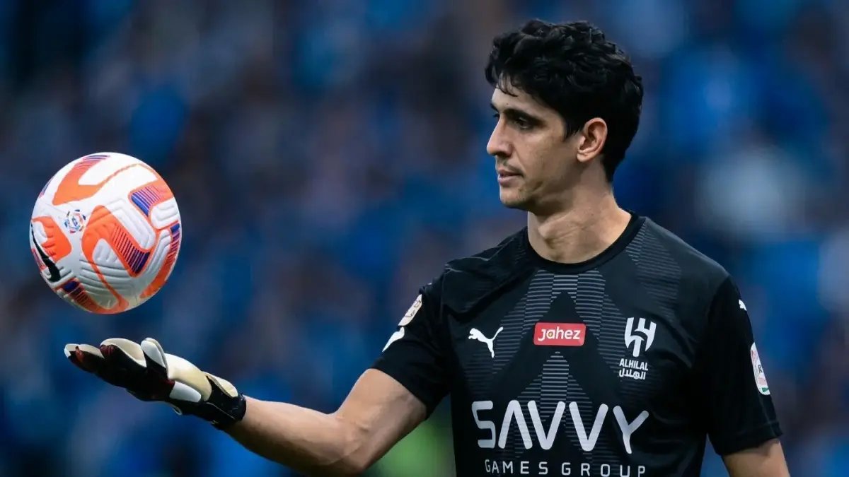 عاجل: خبير يكشف فضيحة ياسين بونو الرقمية… صفر تصديات أمام 6 تسديدات خطيرة! أرقام صادمة تكشف سبب نزيف نقاط الهلال