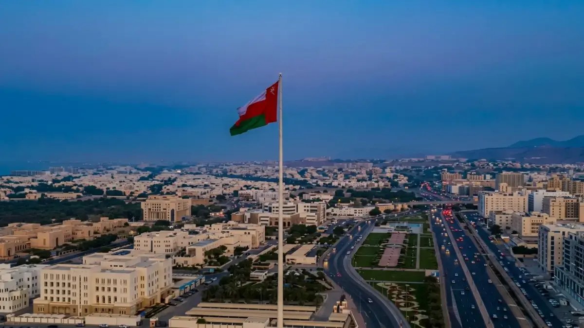 وزارة العمل - سلطنة عمان تعلن إلغاء نظام كان يعرفه كل عامل... والبديل الجديد يمنحك مهلة 30 يوماً فقط