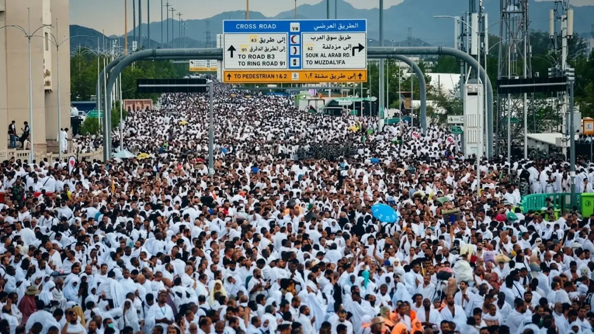 عاجل: الأوقاف تدشن نظام تأشيرات الحج الإلكتروني… أولى رحلات اليمن تنطلق منتصف ذي القعدة!