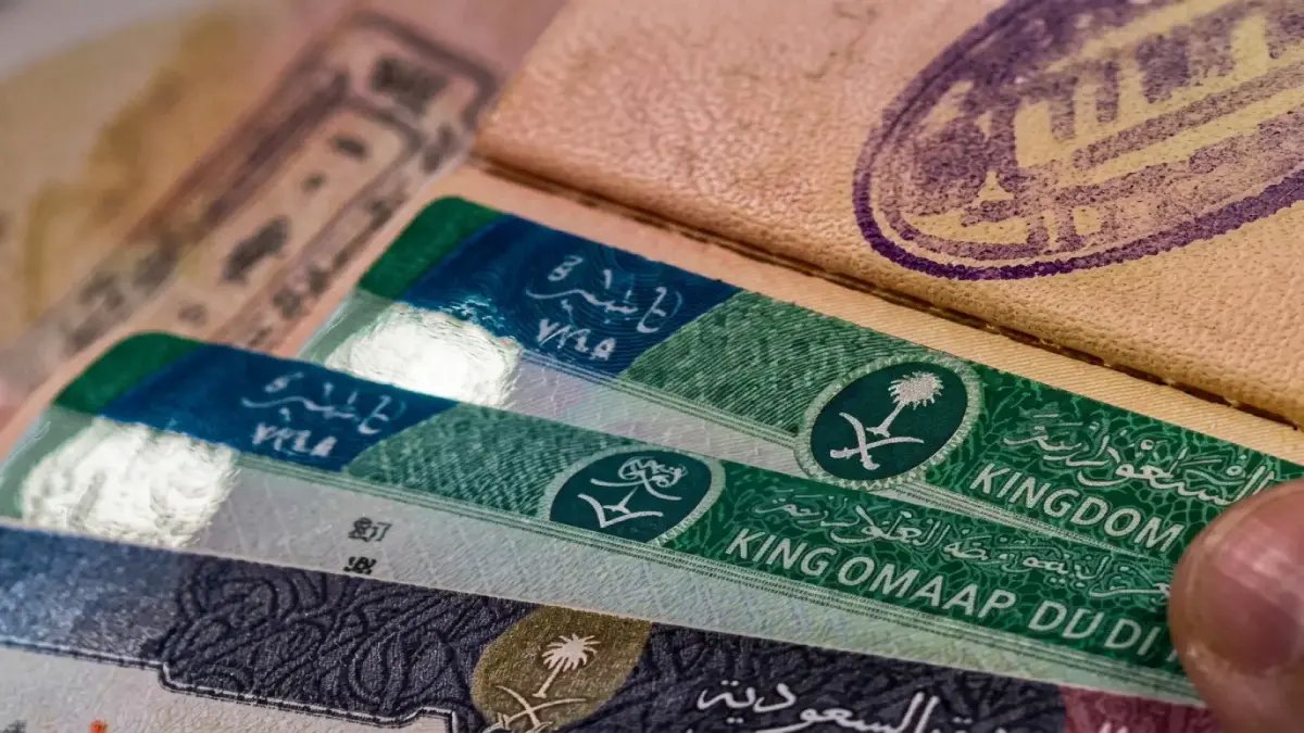 نهاية كابوس طوابير الجوازات السعودية: منذ 13 يوليو 2025، الساعات أصبحت تاريخاً والدقائق هي الحاضر