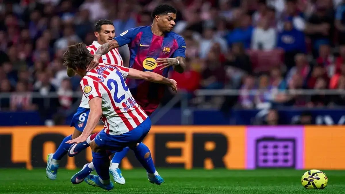 حصري: ريال مدريد يشنّ حرباً شرسة على برشلونة لخطف صفقة الصيف الصاعقة… مصدر يكشف التفاصيل الصادمة!