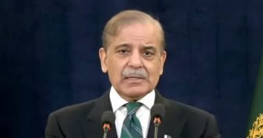 رئيس الوزراء الباكستاني يؤكد استمرار الجهود لحل النزاع بين واشنطن وطهران