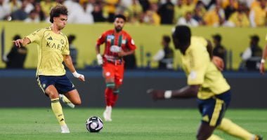 النصر يعزز صدارة الدورى السعودى بفوز صعب على الاتفاق بهدف كومان