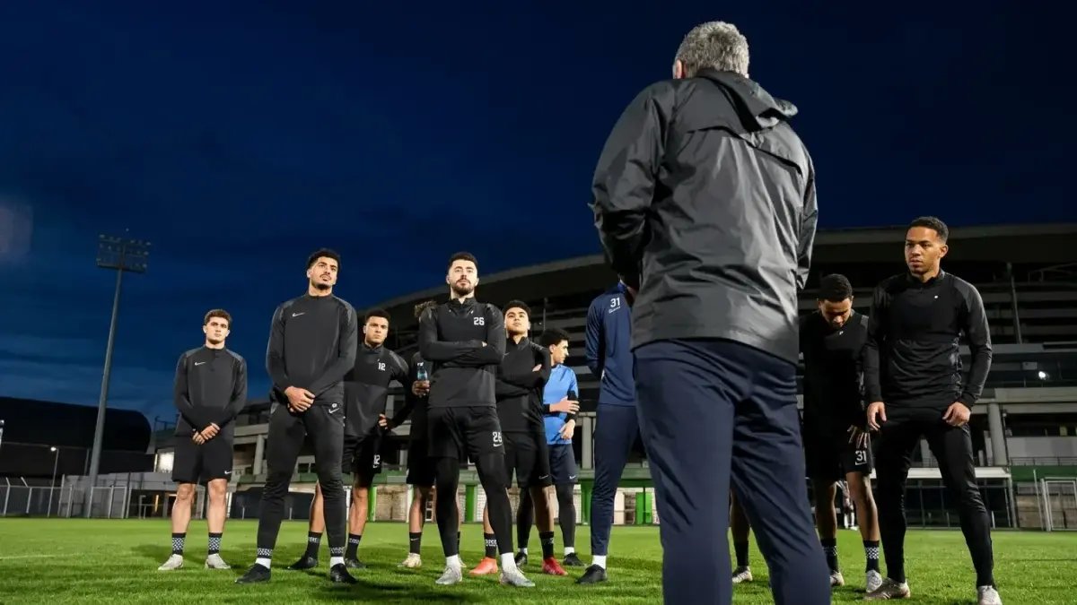 عاجل: مدرب الزمالك يكشف لأول مرة خطة القضاء على بلوزداد في المؤتمر الصحفي المُنتظر… ما السر وراء الفوز الكبير في الذهاب؟