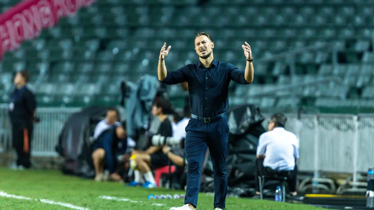 عاجل: يايسله يختار الموقف الصادم ضد ديميرال قبل مباراة الأهلي النارية! لاعب التعافي بـ90% سيبدأ الاحتياطي