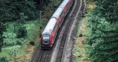 استخدموا القطارات.. دعوات أوروبية لعدم استخدام الطيران توفيرا للوقود