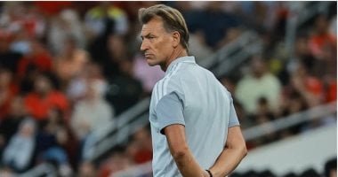 تقارير فرنسية: إقالة رينارد من تدريب المنتخب السعودي