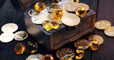 نزهة تنتهى بـ«ثروة».. 7 كيلو ذهب وفضة تغيير حياة شخصين فى التشيك