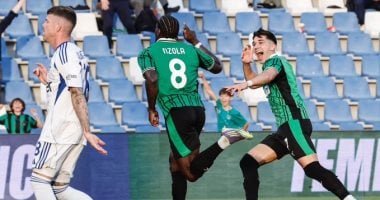 ساسولو يهزم كومو بثنائية في الدوري الإيطالية