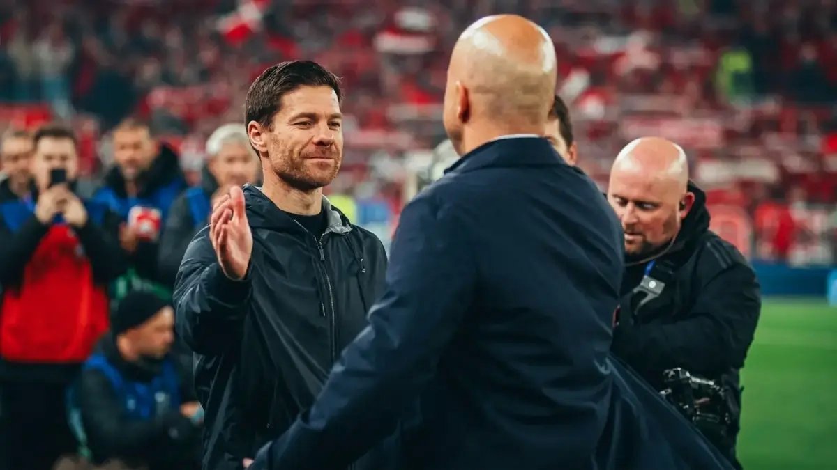 عاجل: ليفربول يؤكد رسمياً… تشابي ألونسو لن يحل محل سلوت الموسم المقبل!