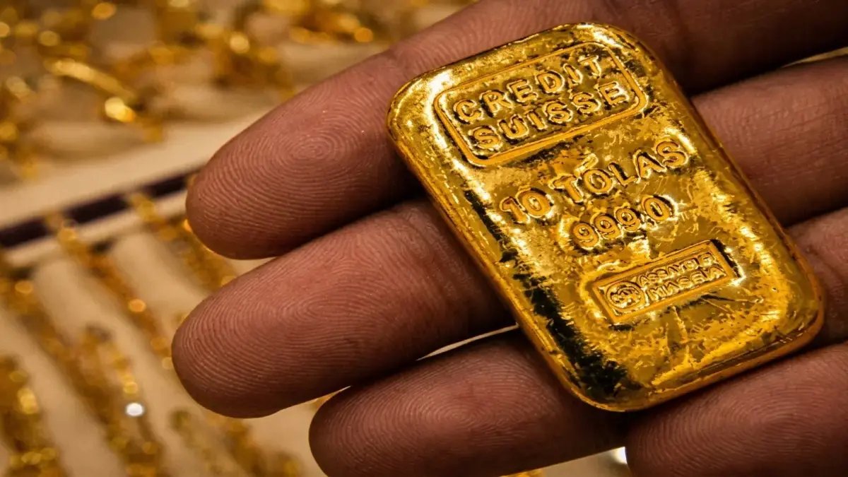 عاجل: أسعار الذهب في مصر تعلن استقرارها! عيار 21 بـ7060 جنيهًا والجنيه يرتفع 480 جنيهًا وسط تحركات عالمية مثيرة