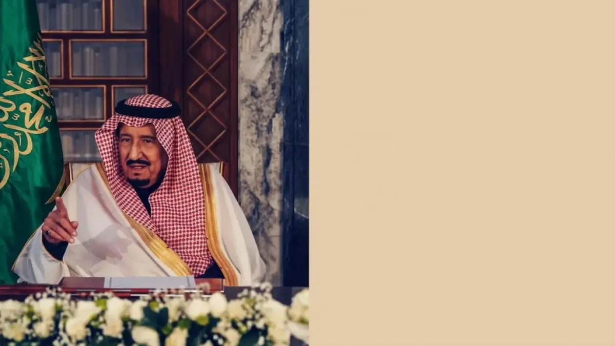 سلطة المصدر تقرر تغيير قواعد اللعبة في التعليم: قرار ملكي يضمن استمرارية كنز الخبرة حتى سن 65.