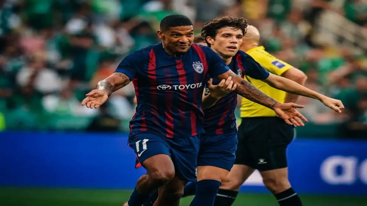 حصري: روي فيتوريا يكتسح أنديته السابقة في المواجهة الأولى… استعدوا لنفس النتيجة مع النصر!