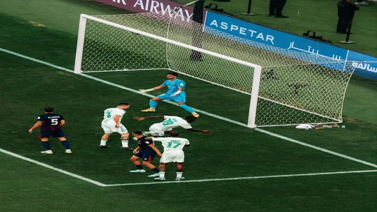 أرقام صادمة: الاتحاد يخسر معضلة 'اللمسة الأخيرة'… كيف أصبحت 'التصويب' أكبر كابوس في مواجهة اليابان؟