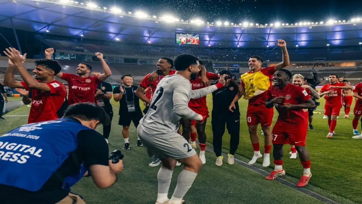 حصري: أسرار فوز شباب الأهلي… سوزا يكشف: الأهلي السعودي يملك أفضلية قوية في نصف نهائي النخبة الآسيوية!