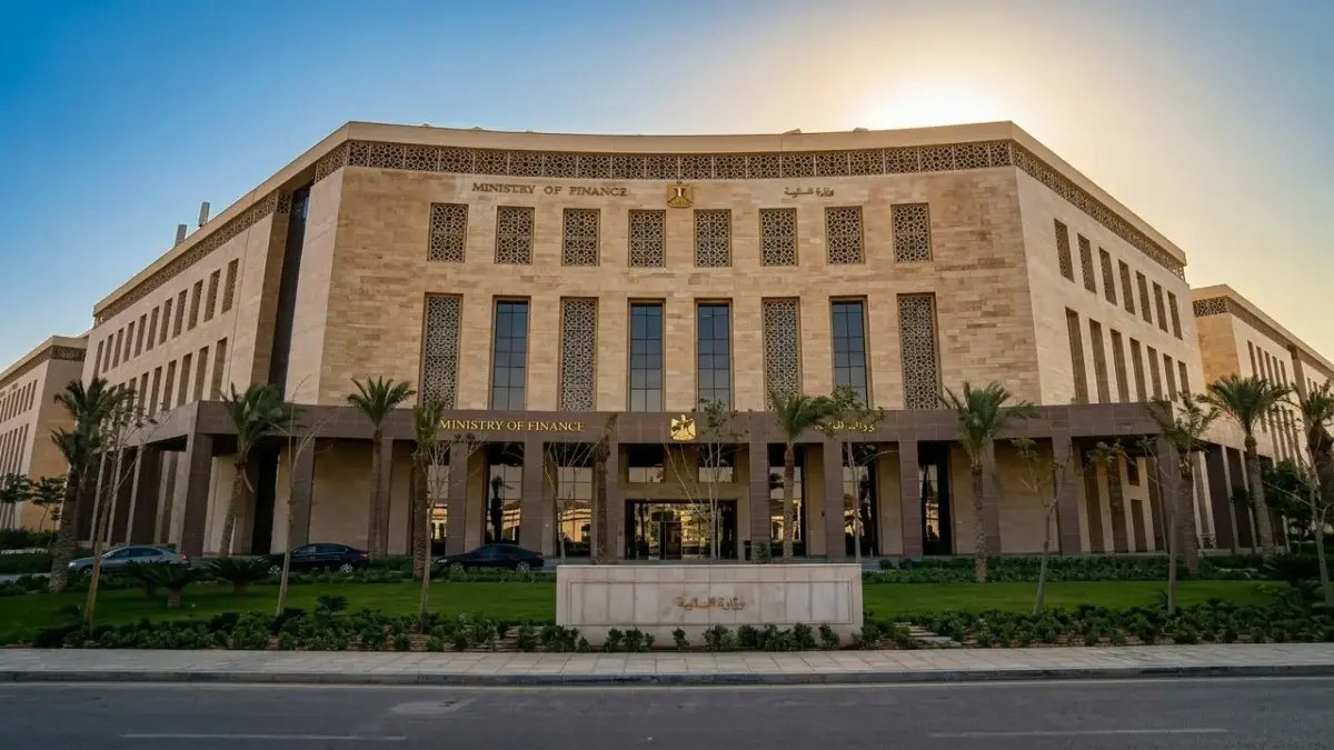 خبر حاسم لموظفي الحكومة: مرتبات أبريل 2026 قادمة خلال ساعات.. لكن هناك صدمة كبيرة بخصوص الزيادة الموعودة!