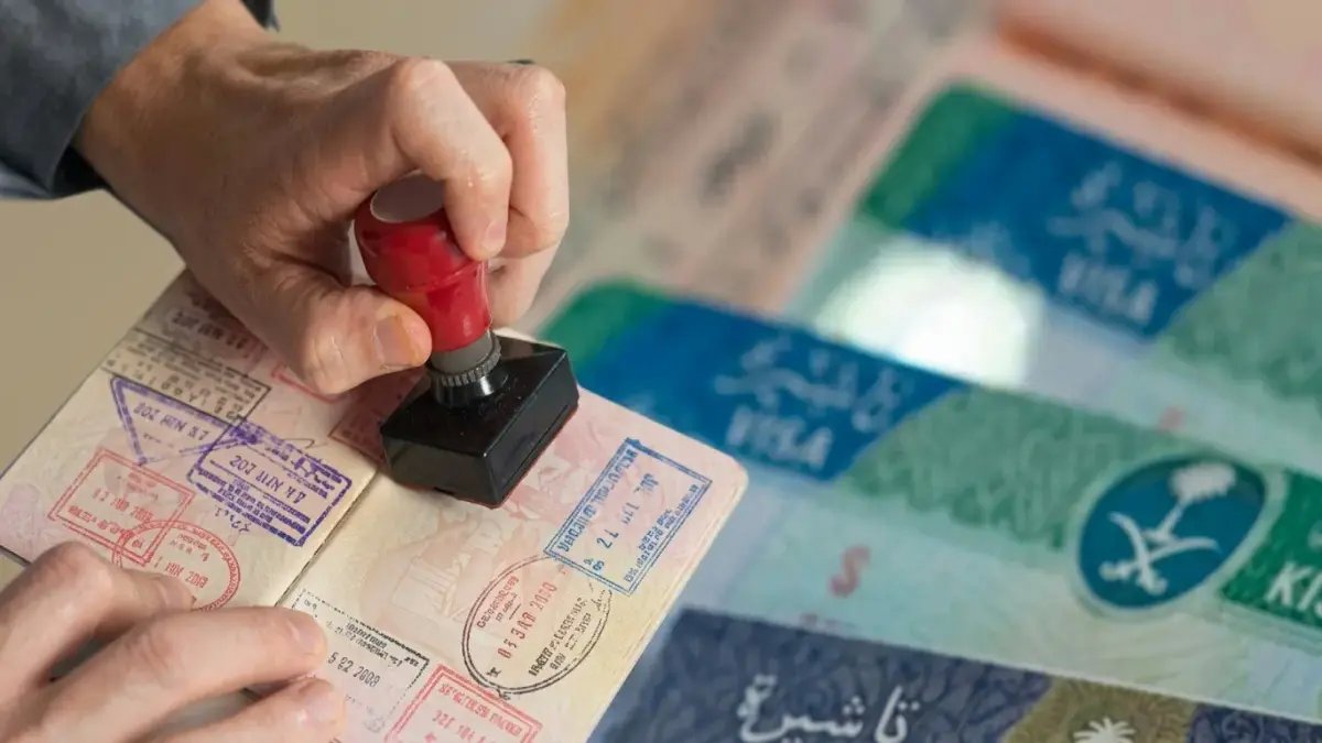 عاجل: عقوبة صادمة بالسجن وغرامة 20 ألف ريال… قرار جديد من السعودية لحجاج 2026 سيغير قواعد الزيارة كاملة!