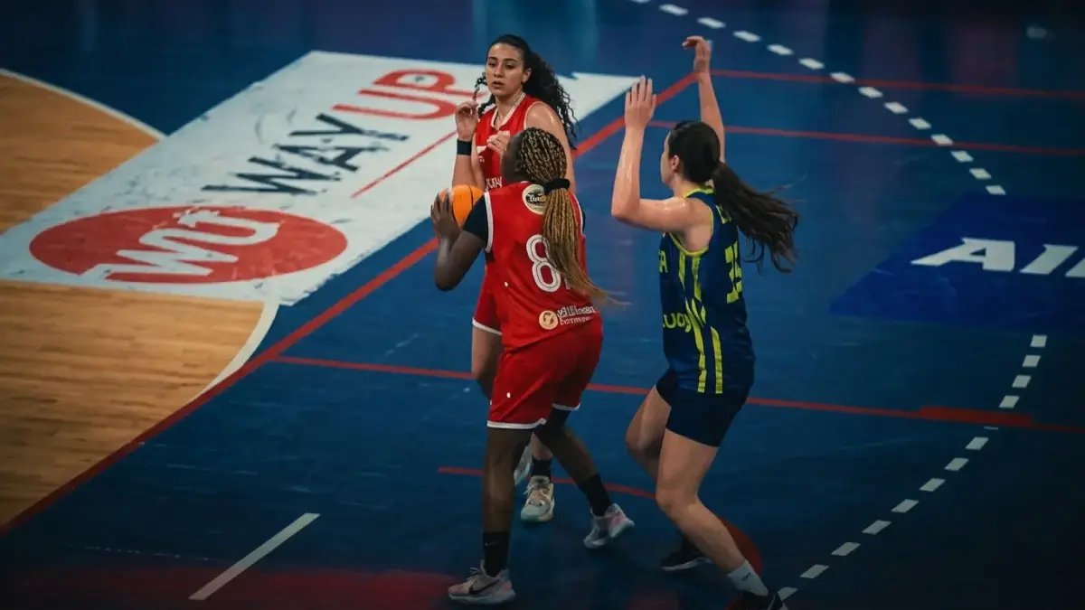 عاجل: لقب مثير للجدل يتحداه الأهلي… هل يحافظ على كأس مصر للسيدات أمام سبورتنج المنافس القوي؟